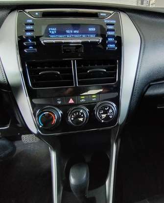 TOYOTA-YARIS-2020