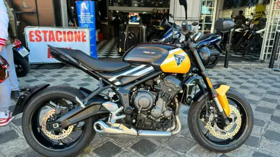 TRIUMPH TRIDENT 660 TRIUMPH TRIDENT 660