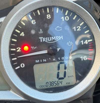 TRIUMPH-DAYTONA 675-2009