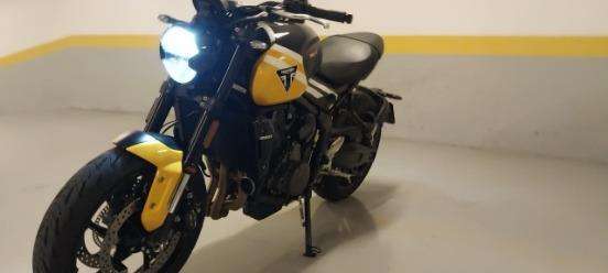 TRIUMPH-TRIDENT 660-2025