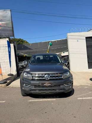 VOLKSWAGEN-AMAROK-2017