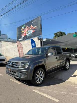 VOLKSWAGEN-AMAROK-2017