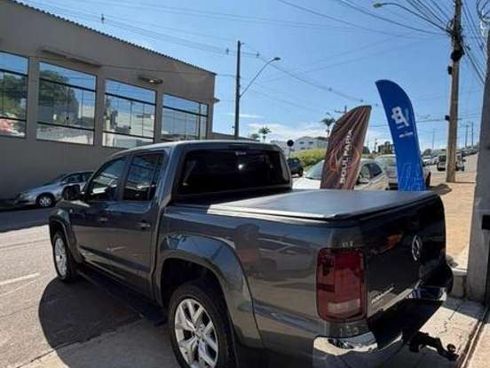 VOLKSWAGEN-AMAROK-3.0 V6 TDI DIESEL HIGHLINE CD 4MOTION AUTOMÁTICO VOLKSWAGEN-AMAROK-2017