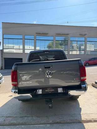 VOLKSWAGEN-AMAROK-2017