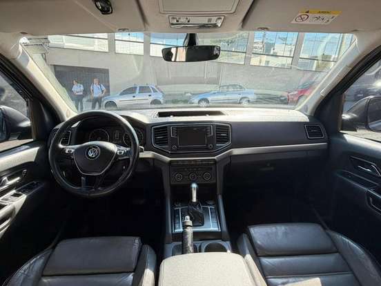 VOLKSWAGEN-AMAROK-3.0 V6 TDI DIESEL HIGHLINE CD 4MOTION AUTOMÁTICO VOLKSWAGEN-AMAROK-2017