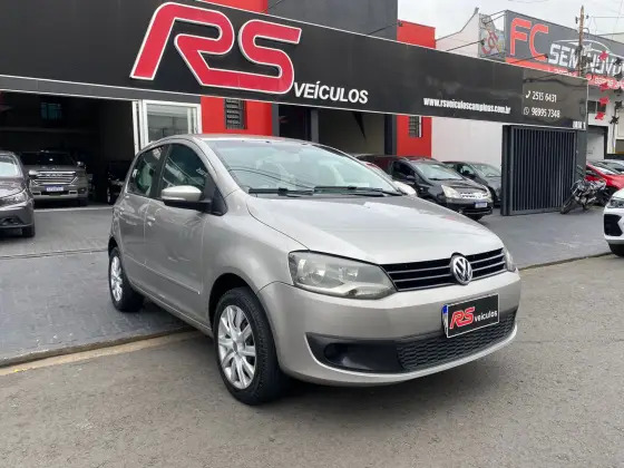 VOLKSWAGEN FOX 1.0 MI 8V FLEX 4P MANUAL VOLKSWAGEN FOX 1.0 MI 8V FLEX 4P MANUAL
