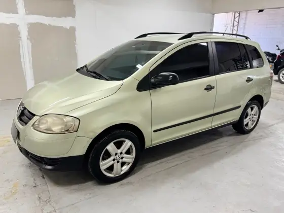VOLKSWAGEN FOX 1.6 MI ROUTE 8V FLEX 4P MANUAL VOLKSWAGEN FOX 1.6 MI ROUTE 8V FLEX 4P MANUAL