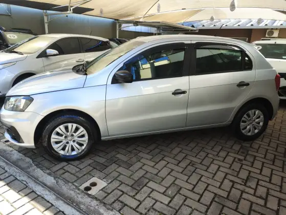 VOLKSWAGEN GOL 1.6 MSI TOTALFLEX TRENDLINE 4P MANUAL VOLKSWAGEN GOL 1.6 MSI TOTALFLEX TRENDLINE 4P MANUAL