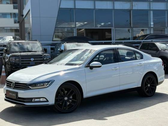 VOLKSWAGEN PASSAT 2.0 16V TSI BLUEMOTION GASOLINA HIGHLINE 4P DSG