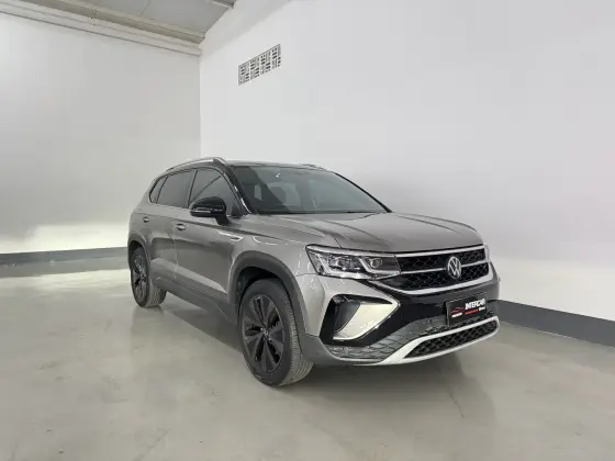 VOLKSWAGEN TAOS 1.4 250 TSI TOTAL FLEX HIGHLINE AUTOMÁTICO