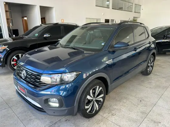 VOLKSWAGEN T-CROSS 1.0 200 TSI TOTAL FLEX COMFORTLINE AUTOMÁTICO