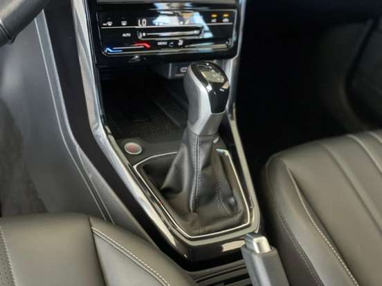 VOLKSWAGEN-T-CROSS-2024