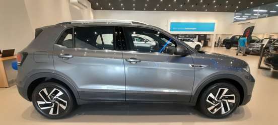 VOLKSWAGEN-T-CROSS-2025