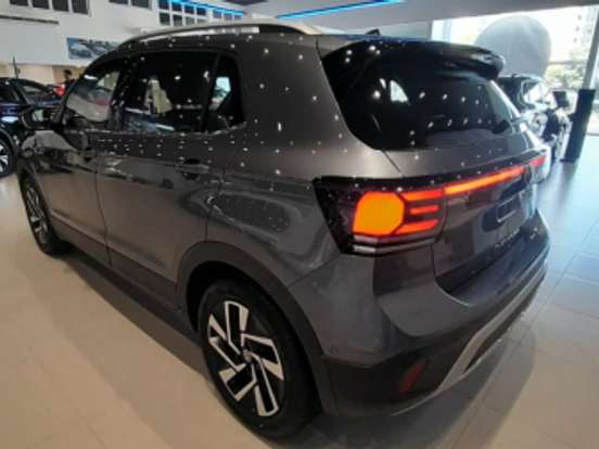 VOLKSWAGEN-T-CROSS-1.4 250 TSI TOTAL FLEX HIGHLINE AUTOMÁTICO VOLKSWAGEN-T-CROSS-2025