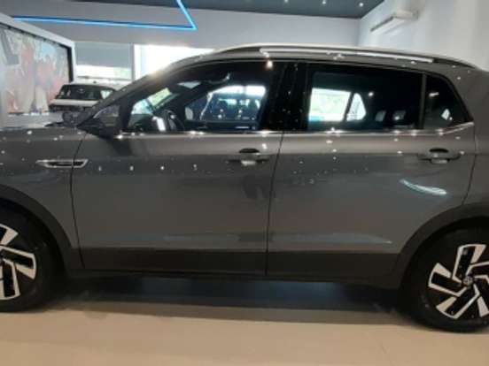 VOLKSWAGEN-T-CROSS-1.4 250 TSI TOTAL FLEX HIGHLINE AUTOMÁTICO VOLKSWAGEN-T-CROSS-2025