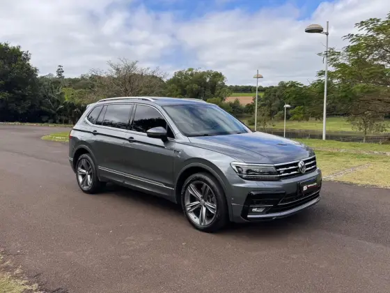 VOLKSWAGEN TIGUAN 2.0 350 TSI GASOLINA ALLSPACE R-LINE 4MOTION DSG VOLKSWAGEN TIGUAN 2.0 350 TSI GASOLINA ALLSPACE R-LINE 4MOTION DSG