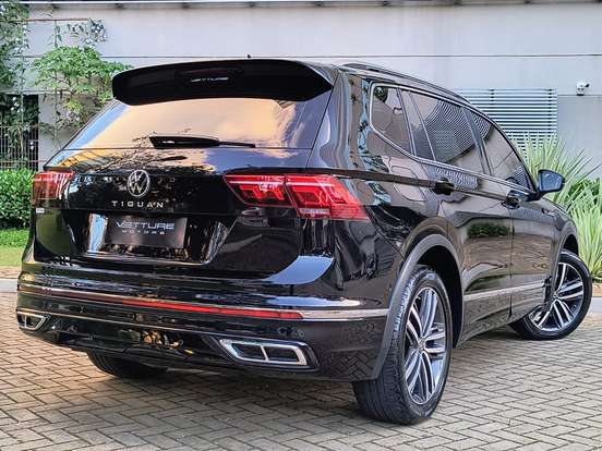 VOLKSWAGEN-TIGUAN-2023