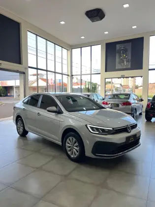 VOLKSWAGEN VIRTUS 1.0 170 TSI AUTOMÁTICO