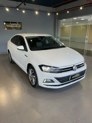 VOLKSWAGEN VIRTUS 1.0 200 TSI HIGHLINE AUTOMÁTICO VOLKSWAGEN VIRTUS 1.0 200 TSI HIGHLINE AUTOMÁTICO