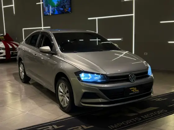 VOLKSWAGEN VIRTUS 1.6 MSI TOTAL FLEX AUTOMÁTICO