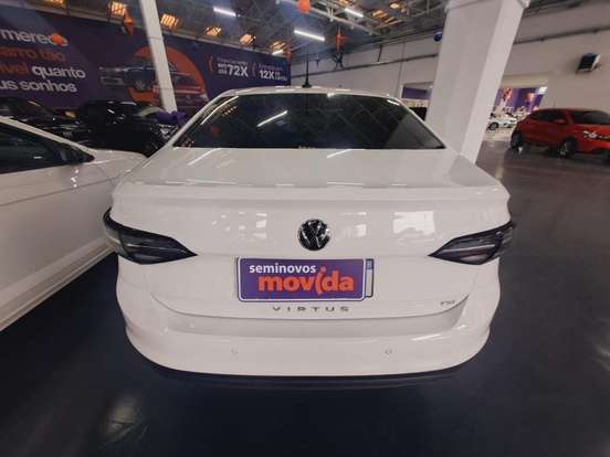 VOLKSWAGEN-VIRTUS-2023