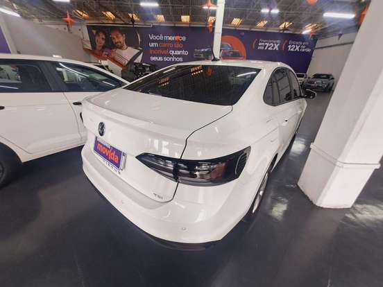 VOLKSWAGEN-VIRTUS-2023