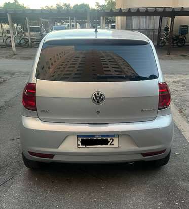VOLKSWAGEN-FOX-2012