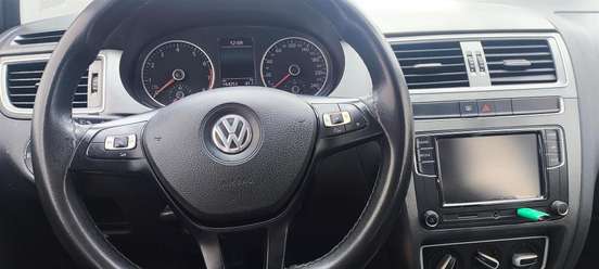 VOLKSWAGEN-FOX-1.6 MSI TOTAL FLEX CONNECT 4P MANUAL VOLKSWAGEN-FOX-2018