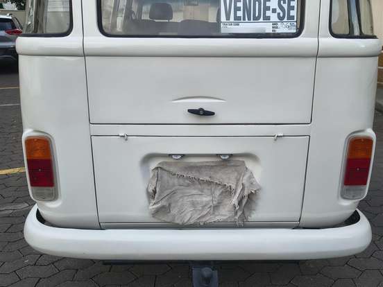 VOLKSWAGEN-KOMBI-1.6 LUXO 8V GASOLINA 3P MANUAL VOLKSWAGEN-KOMBI-1996