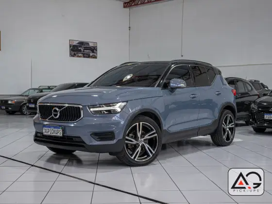 VOLVO XC40 2.0 T4 GASOLINA GEARTRONIC