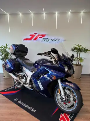 YAMAHA-FJR 1300-2004