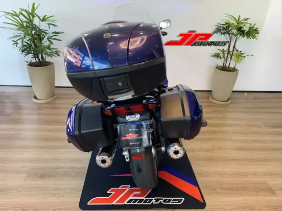 YAMAHA-FJR 1300-2004