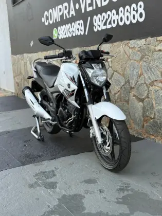 YAMAHA YS 250 FAZER BLUEFLEX YAMAHA YS 250 FAZER BLUEFLEX