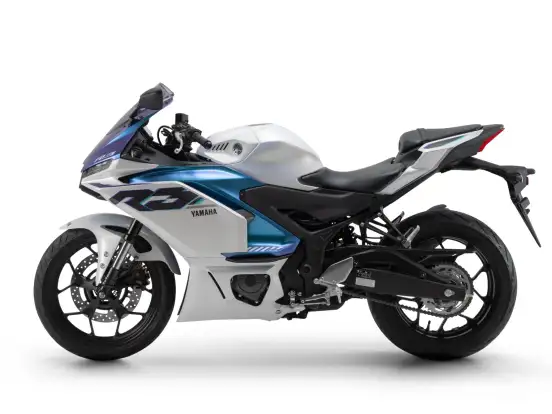 YAMAHA-YZF R3 ABS CONNECTED 70th ANNIVERSARY YAMAHA-YZF R3 ABS CONNECTED 70th ANNIVERSARY-2026