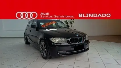 BMW 118i 1.8 UE71 16V GASOLINA 4P AUTOMÁTICO BMW 118i 1.8 UE71 16V GASOLINA 4P AUTOMÁTICO
