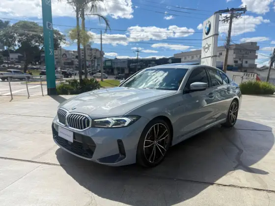BMW 320i 2.0 16V TURBO FLEX M SPORT AUTOMÁTICO BMW 320i 2.0 16V TURBO FLEX M SPORT AUTOMÁTICO