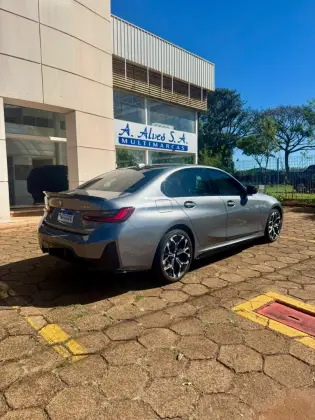 BMW 330e 2.0 16V TURBO HÍBRIDO M SPORT AUTOMÁTICO