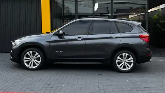 BMW-X1-2.0 16V TURBO ACTIVEFLEX SDRIVE20I 4P AUTOMÁTICO BMW-X1-2018
