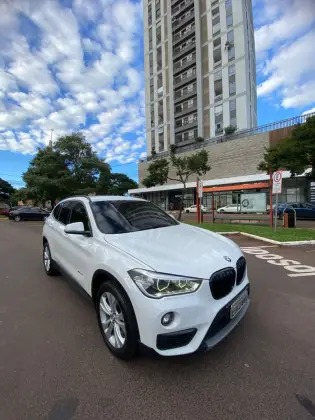 BMW X1 2.0 16V TURBO ACTIVEFLEX SDRIVE20I 4P AUTOMÁTICO BMW X1 2.0 16V TURBO ACTIVEFLEX SDRIVE20I 4P AUTOMÁTICO