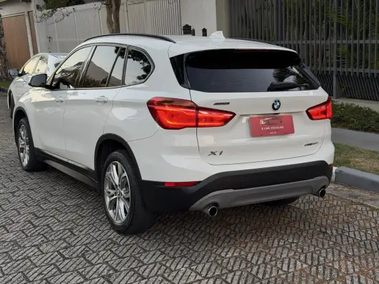 BMW-X1-2.0 16V TURBO ACTIVEFLEX SDRIVE20I 4P AUTOMÁTICO BMW-X1-2018