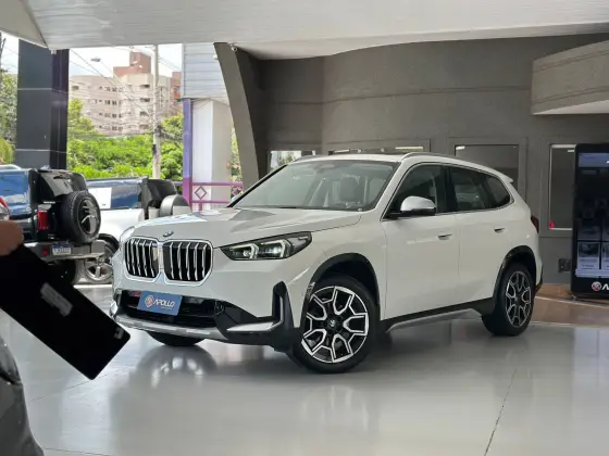 BMW X1 2.0 16V TURBO GASOLINA SDRIVE20I X-LINE STEPTRONIC BMW X1 2.0 16V TURBO GASOLINA SDRIVE20I X-LINE STEPTRONIC