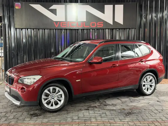 BMW X1 2.0 18I S-DRIVE 4X2 16V GASOLINA 4P AUTOMÁTICO BMW X1 2.0 18I S-DRIVE 4X2 16V GASOLINA 4P AUTOMÁTICO