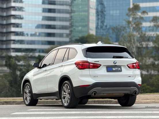 BMW-X1-2019