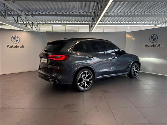 BMW-X5-3.0 I6 TURBO HÍBRIDO XDRIVE45E M SPORT AUTOMÁTICO BMW-X5-2023