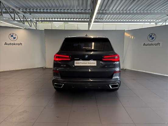 BMW-X5-3.0 I6 TURBO HÍBRIDO XDRIVE45E M SPORT AUTOMÁTICO BMW-X5-2023