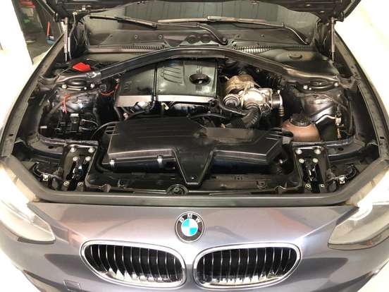 BMW-118i-1.6 FULL 16V TURBO GASOLINA 4P AUTOMÁTICO BMW-118i-2014