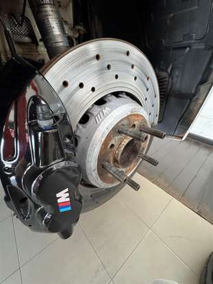 BMW-M 135i-3.0 24V TURBO GASOLINA 4P AUTOMÁTICO BMW-M 135i-2015