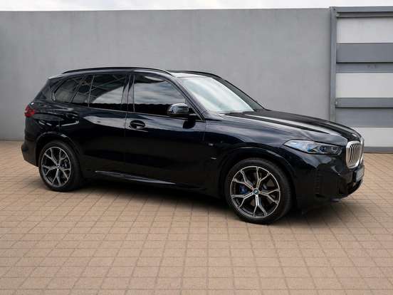 BMW-X5-2024