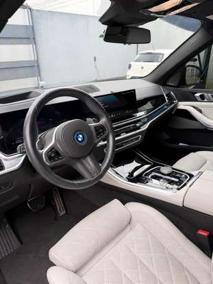 BMW-X5-2024