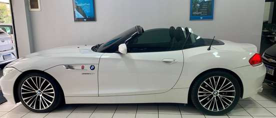 BMW-Z4-2.0 16V TURBO GASOLINA SDRIVE20I AUTOMÁTICO BMW-Z4-2013